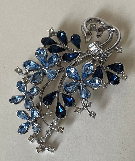 Trifari navy blue, blue, clear rhinestone flower … - image 1