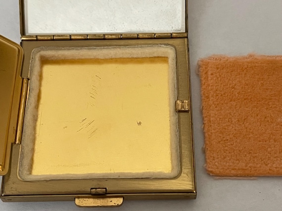 Volupte Powder Compact Ruby Red rhinestone, cold … - image 9