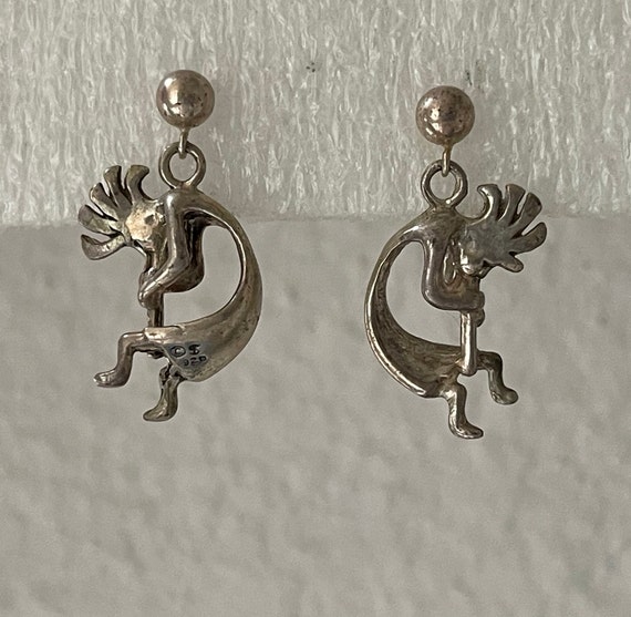Shube's Manufacturing Inc. Native American Indian sterling silver 925 Kokopelli stud earrings