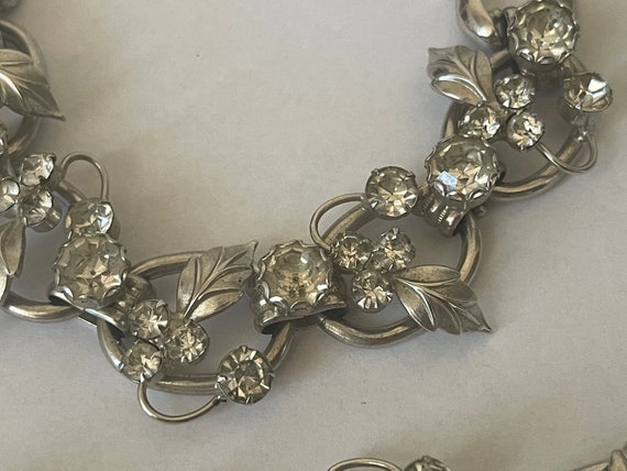 D&E Juliana Clear rhinestone Metal Leaves Bracele… - image 6