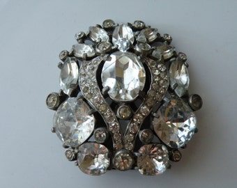 Eisenberg Original clear rhinestone dress clip. Art Deco.