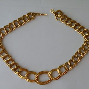 Napier Gold plated double links chain necklace. 18&quot; long.