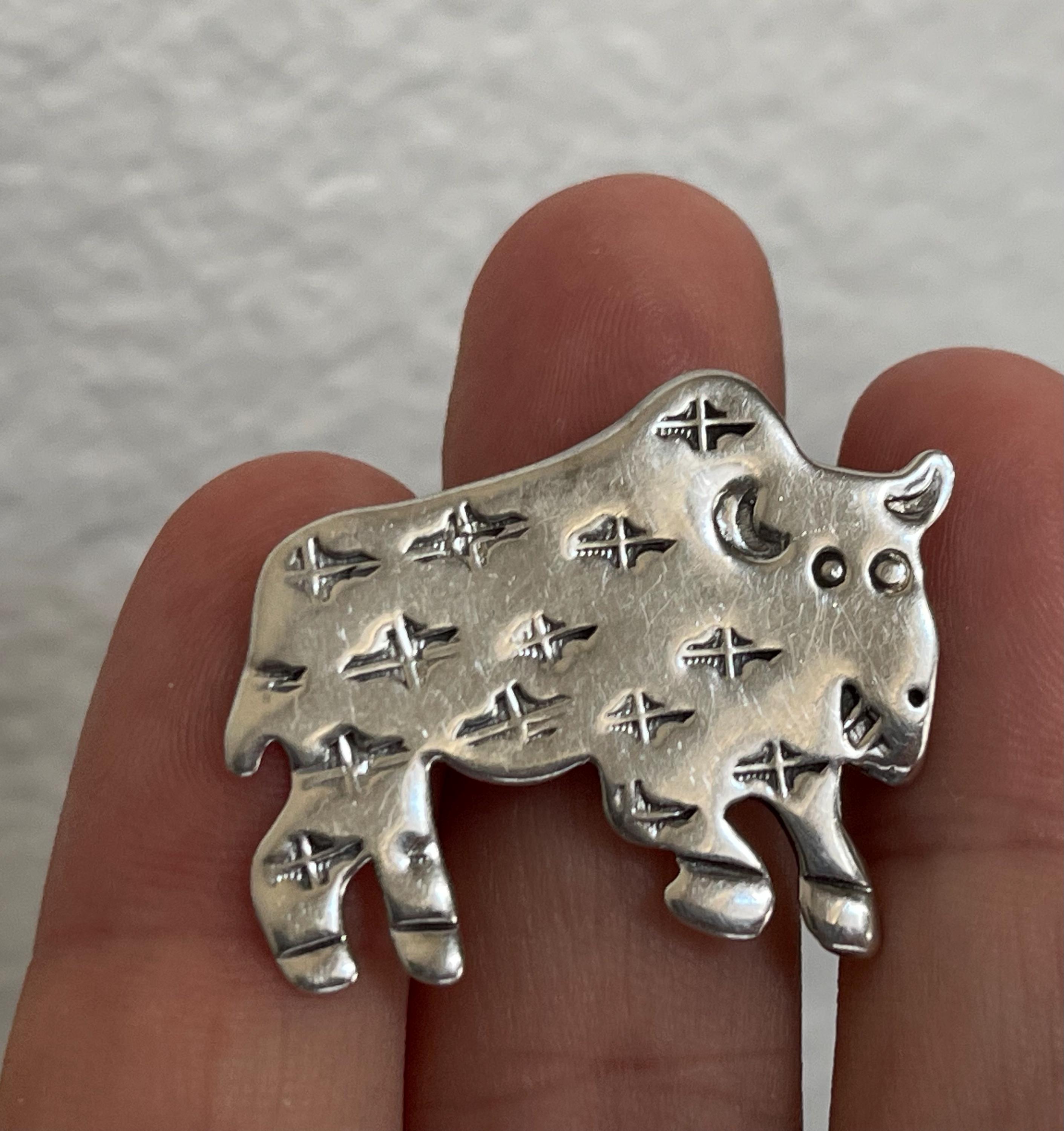 RL NAVAJO Signed Sterling Silver Cross Stamp on Buffalo Bull