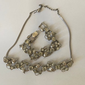 D&E Juliana Clear rhinestone Metal Leaves Bracelet, Necklace. Set.