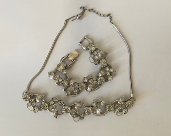 D&E Juliana Clear rhinestone Metal Leaves Bracelet, Necklace. Set.