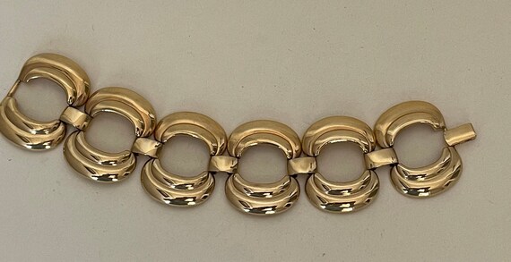 Napier gold plated chunky wide link bracelet - image 3