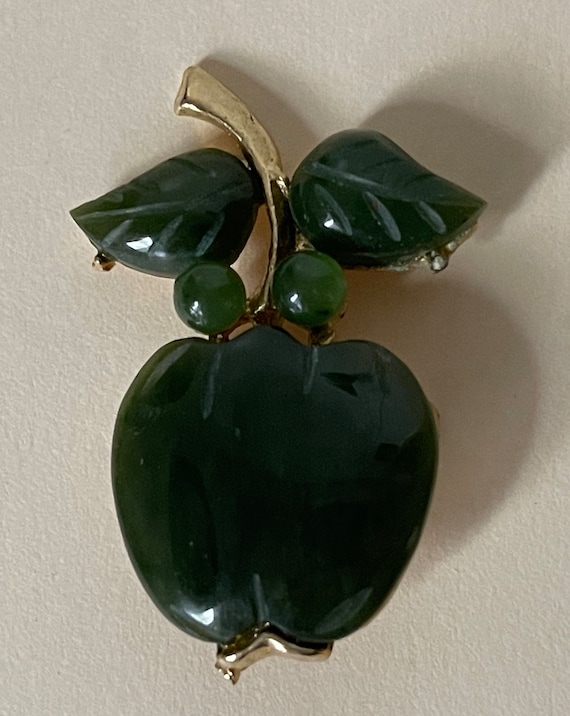 Green Jade apple brooch