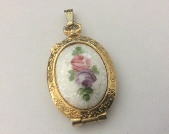 thumbnail image 2 of Vintage Guilloche Enamel Charm – Hand-Painted Rose Heart, Brass, NOS Jewelry Making Supply #1337D 2 of 3
