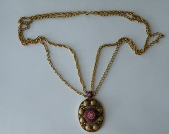 Celebrity NY  &quot;Moroccan Matrix&quot; Gold Red Hand Painted Floral Glass cabochon Filigree Medallion Pendant Double Strand chain Necklace