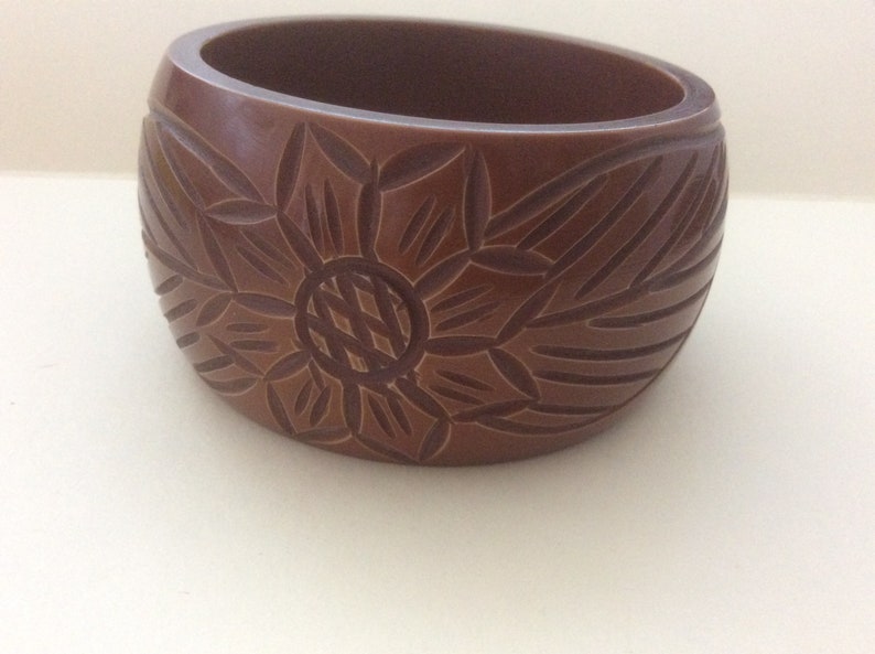 Plastic Bangle Bracelet Dark Chocolate Brown Carved Floral leaf Motif 2 58 diameter Thick Heavy