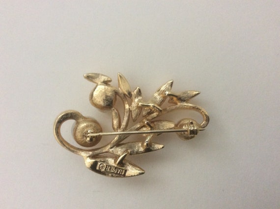 Napier faux pearl leaf brooch pin. Pearl Collecti… - image 3