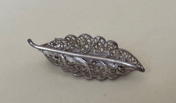 800 silver filigree leaf brooch - image 2