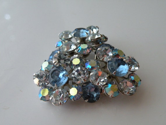 Blue clear rhinestone  layered three flowers flor… - image 2