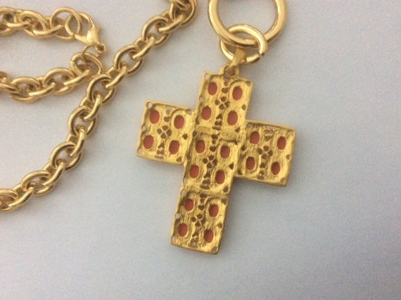 KJL Kenneth Jay Lane faux coral cross pendant nec… - image 4