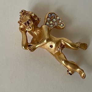 Kirks Folly AB Rhinestone Cherub Angel brooch