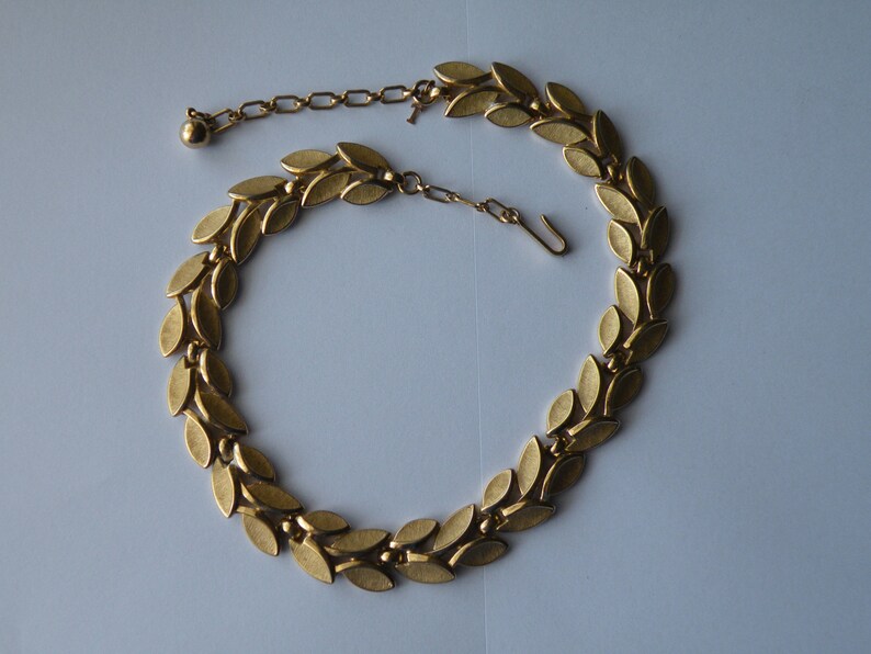 Trifari  Leaf Choker Necklace Brushed gold plated.