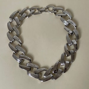 Napier silver plated link chain necklace. Collar necklace.  18.5&quot; long.