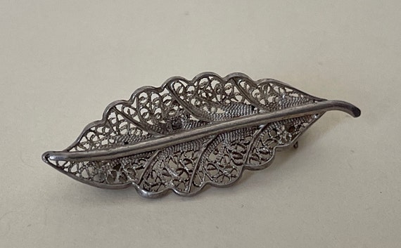 800 silver filigree leaf brooch - image 1