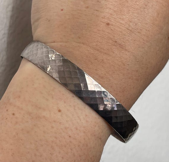 Sterling silver 925 diamond pattern bangle bracel… - image 1