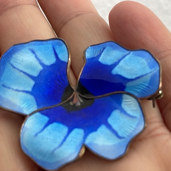 David Andersen  Norway sterling silver 925 blue enamel Pansy flower  Brooch