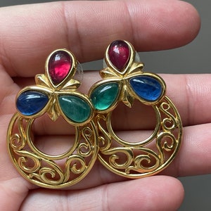 TRIFARI TM Red  Green Blue Cabochon Gold Tone Pierced Post Earrings. Jewels of India