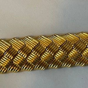 Jackie Kennedy JBK Camrose & Kross Gold plated basket, braided bracelet 7.25&quot;