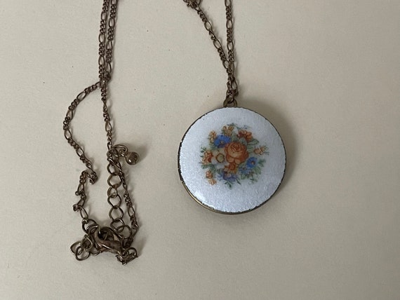 Flower enamel, flower locket pendant with chain - image 5