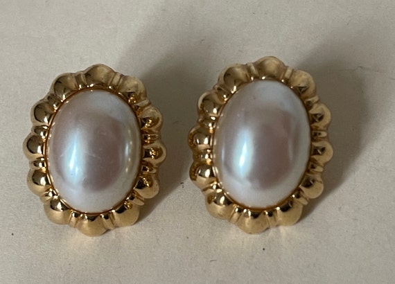 Monet faux pearl oval  stud earrings - image 1