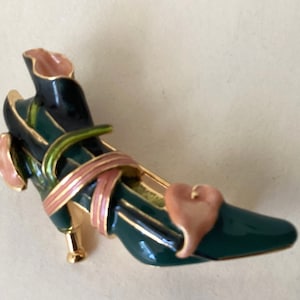 KJL Kenneth Jay Lane enamel shoe brooch