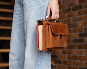本革製聖書カバー、女性用革製聖書バッグ、カスタマイズされた聖書キャリア、ハンドル付き聖書カバー、革製聖書ホルダー