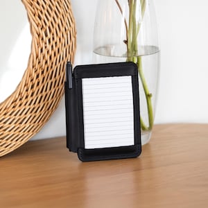 Notizkartenhalter 10,5 x 15,5 cm, Leder Karteikartenhalter, Notizbuchhalter aus Leder, Benutzerdefinierter Notizzettelhalter, nachfüllbarer Taschennotizblockhalter