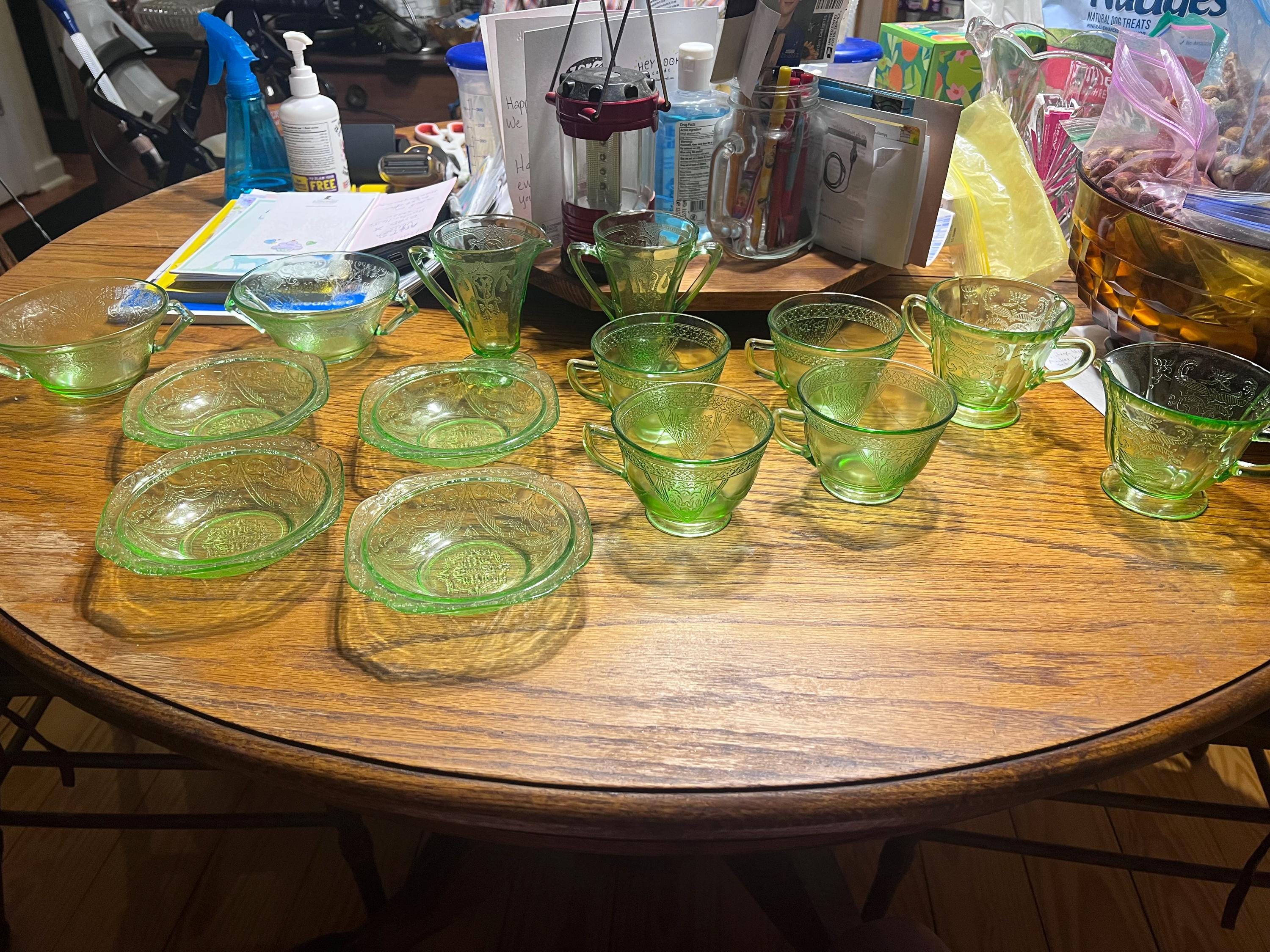 Anchor hocking uranium glass, federal depression glass, and Hazel Atlas