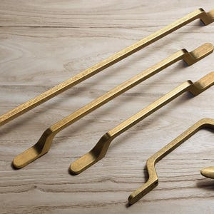 Bronze Curved Cabinet Pulls Handles/Rectangular Drawer Pulls/Antique bronze vintage cabinet door knob/Retro Rustic Industrial Cabinet Pulls