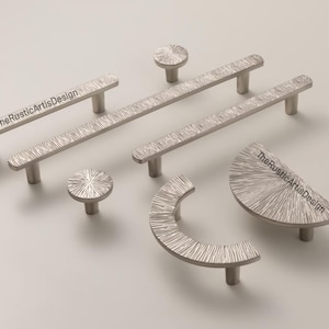 Tiradores de cajón con textura semicircular/perillas redondas sólidas martilladas/perilla de manija de gabinete martillada plateada/perillas de armario con cajón semicircular plateadas