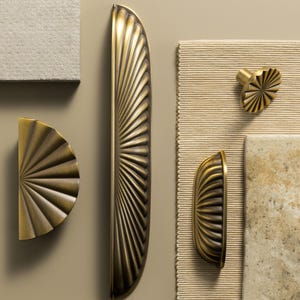 Antique Bronze Pulls--Antique Dresser Pulls/ Semi-circle Cabinet Handles/Modern Half Circle Handles/Modern Hardware  Furniture Hardware
