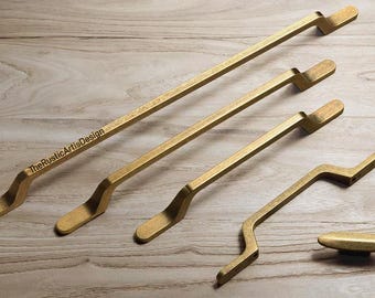 Bronze Curved Cabinet Pulls Handles/Rectangular Drawer Pulls/Antique bronze vintage cabinet door knob/Retro Rustic Industrial Cabinet Pulls