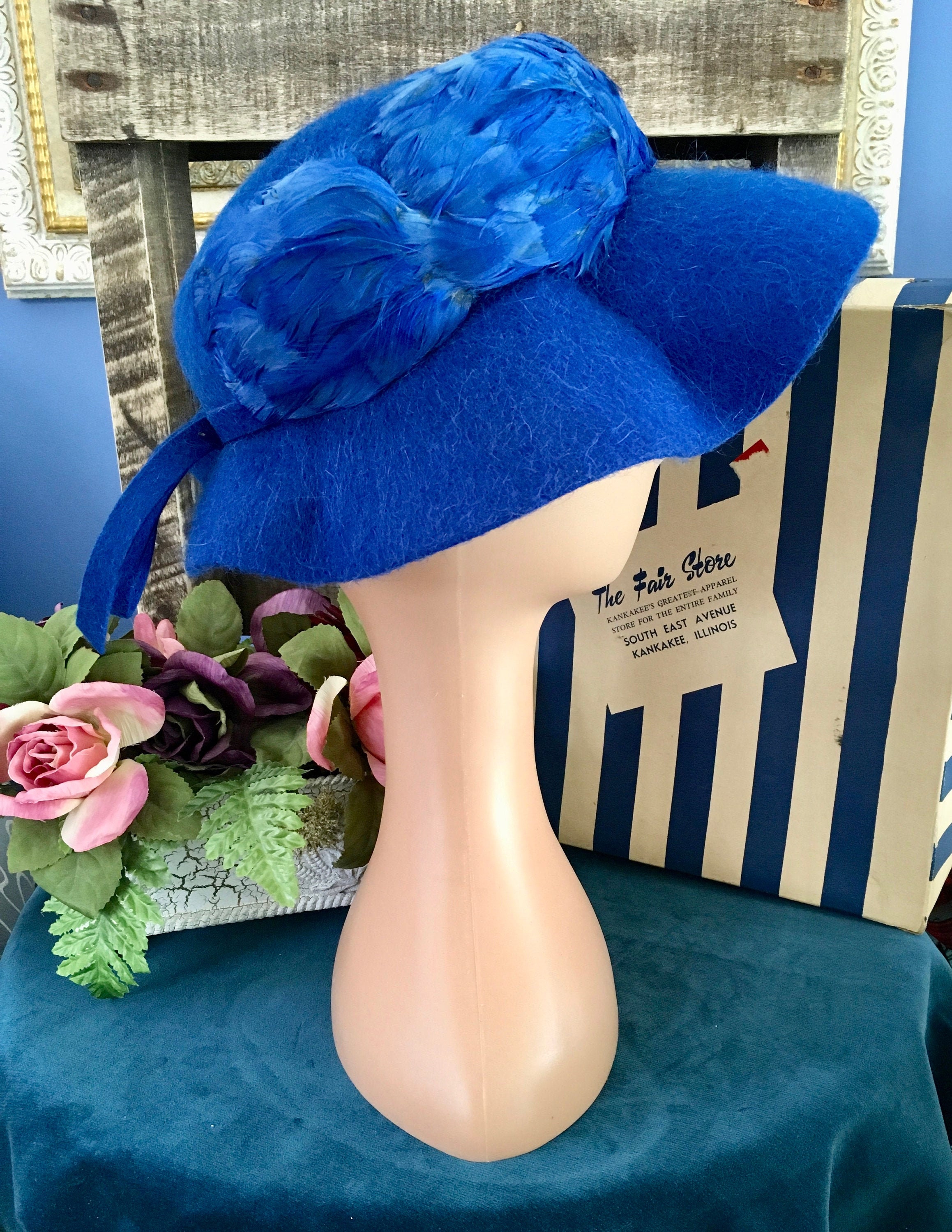 Vintage 1950-60s Royal Blue Hat Vintage 1950s Dramatic Dark Blue Felt Hat with Blue Fabric  main image 2