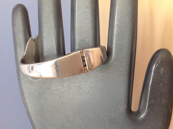 Sterling Silver Hinged Bangle with Leaf Design - image 2