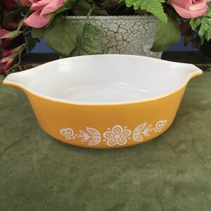 Pyrex Gold 500ml Cinderella Casserole Dish 471-B