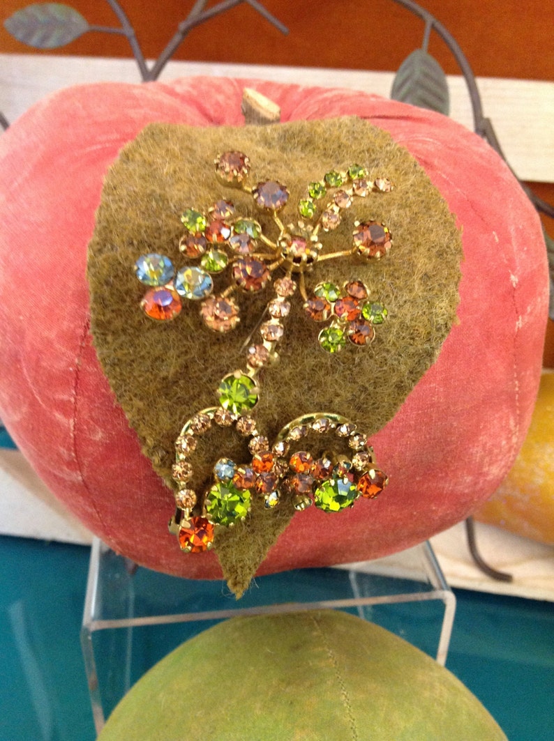 Rhinestone Brooch /& Earring Set