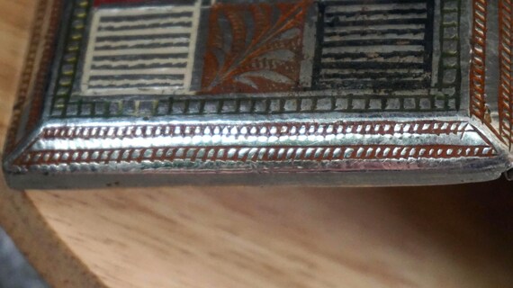 Metal Cigarette Case with Leaf Pattern - image 10