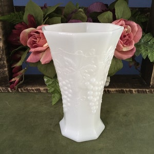 Anchor Hocking Milk Glass Vase with Grapes