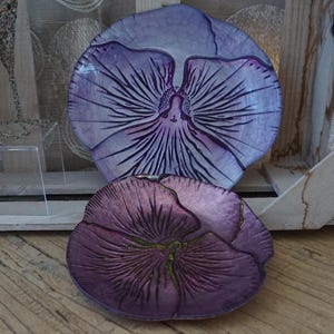 Pair of Lavender Pansy Plates