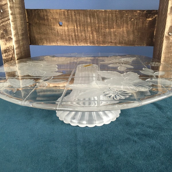 Footed Glass Cake Stand with Frosted Glass Flowers