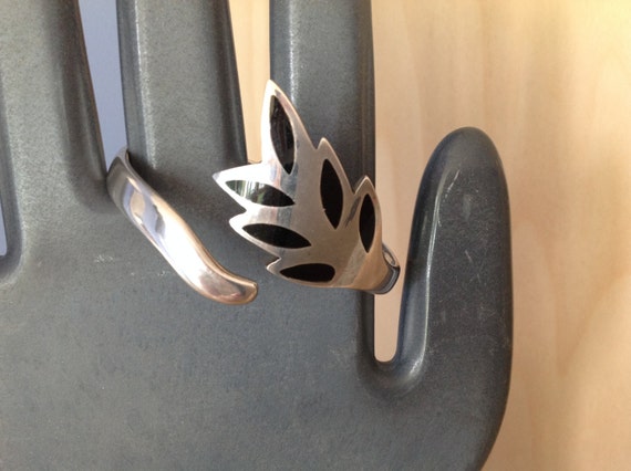 Sterling Silver Hinged Bangle with Leaf Design - image 1