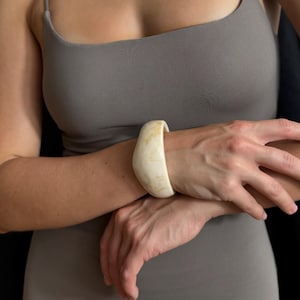 Chunky Resin Bangle Bracelet: Sculptural Ivory Cuff, Bold Statement Jewelry