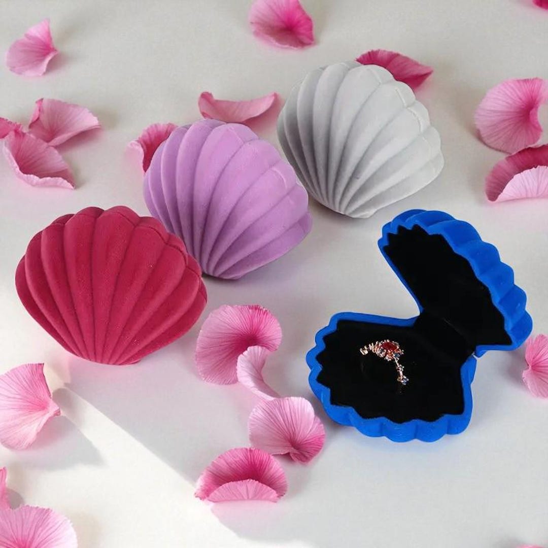 Velvet Shell Ring Box, Wedding Engagement Anniversary Gift - Etsy