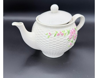 Vintage 1985 Teleflora Ceramic Teapot White Basket Weave Pink Floral Roses