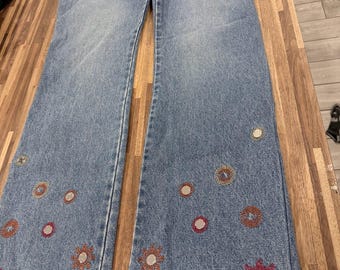 Jeans Calvin Klein a gamba larga blu con ricami e frange a specchio, taglia 10, stile vintage.