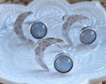 crescent moon moonstone ring